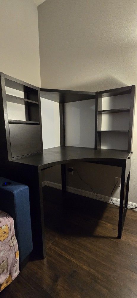 Ikea Micke Black-Brown Corner Desk