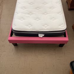 Bed 4 Sale 