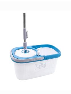 Black + Decker Spin Mop & Bucket