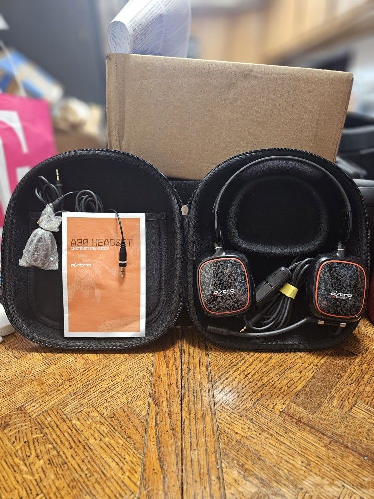 Logitech Astro A30 Over the Ear Wireless Gaming Headset - Black 