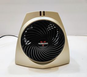 💫 (Vornado) Personal Space Heater with Vortex Circulation Technology