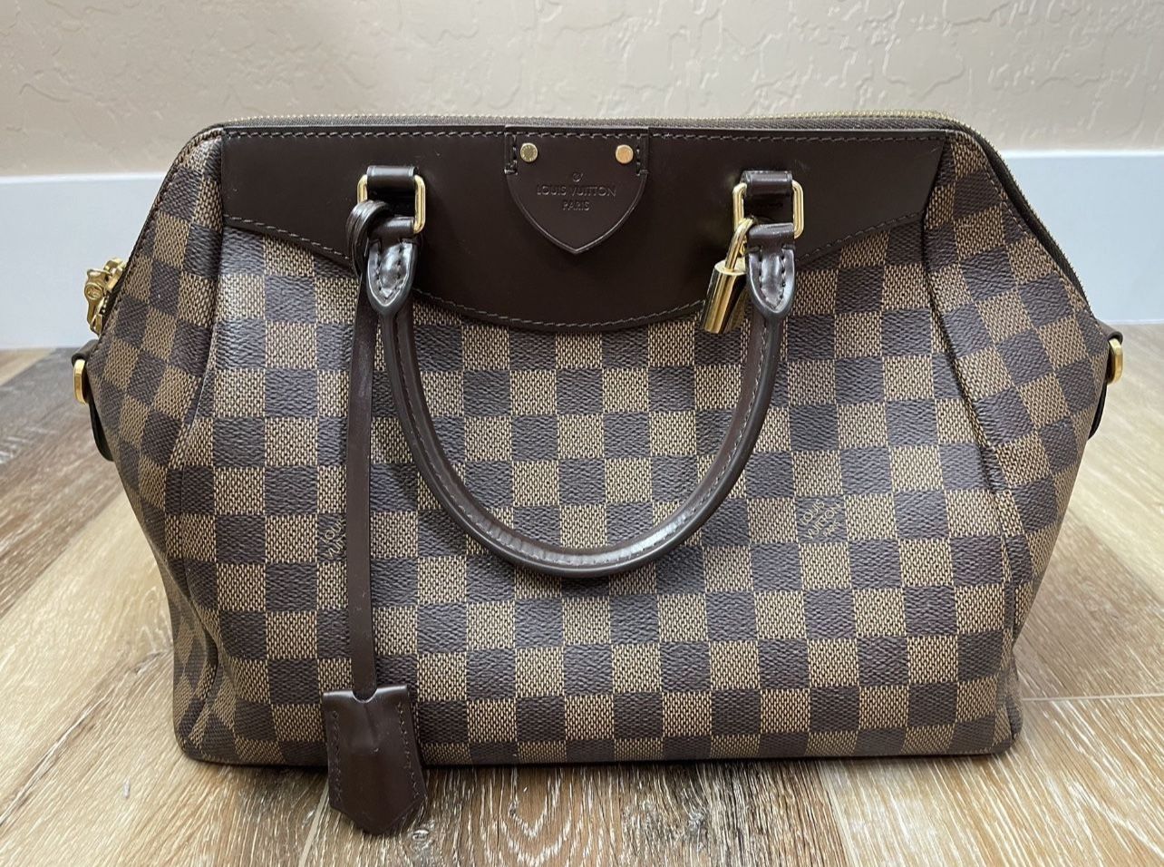 Louis Vuitton Damier Ebene Canvas Mews