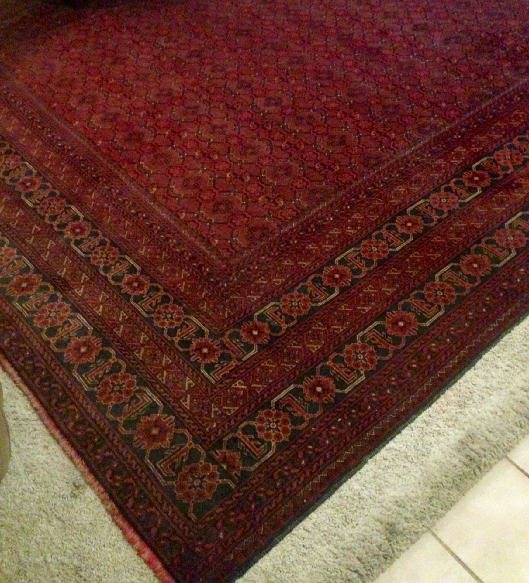 GENUINE classic Afghan handwoven 99" x 131" (made in Afghanistan) wool carpet