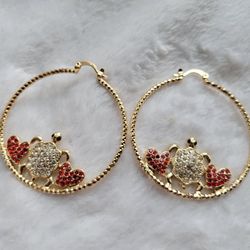 White And Red Diamond Turtle 🐢 Hoop Earrings 