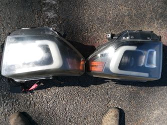 Faros Para Toyota Tundra 2015 A 2020
