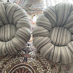 2 Traditional Single Floor Couches