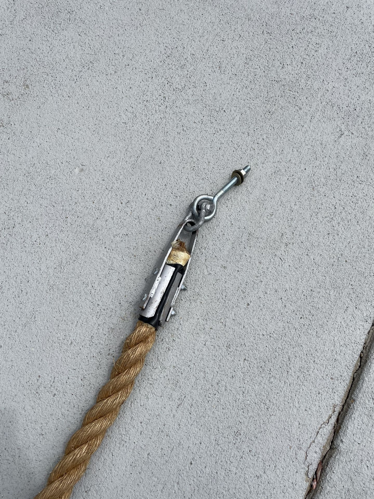 20ft Climbing Rope with Attachment