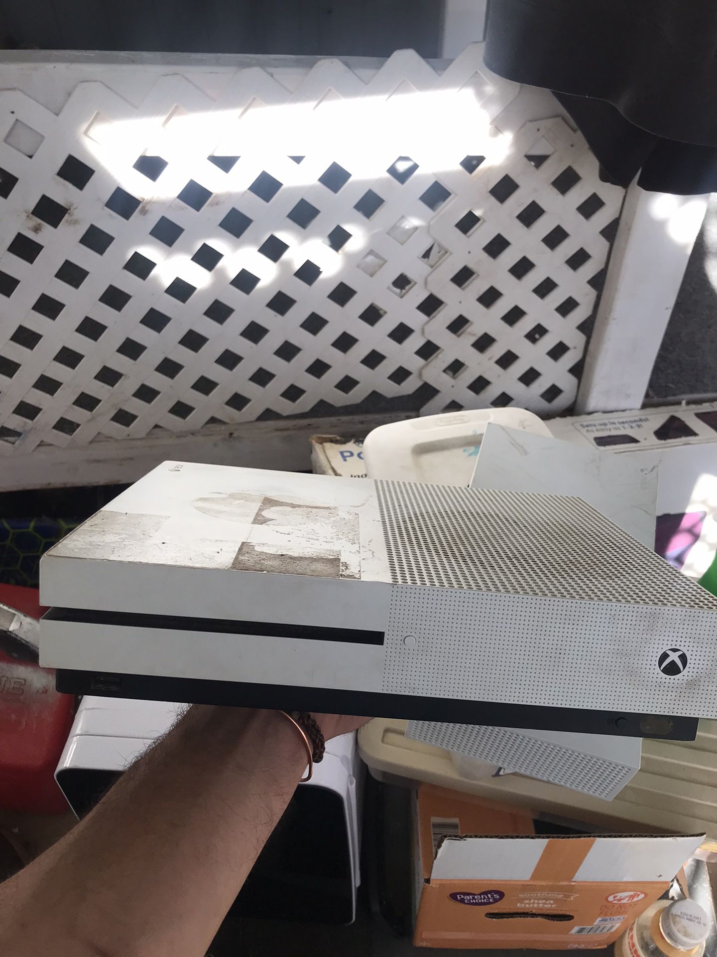 Xbox One S