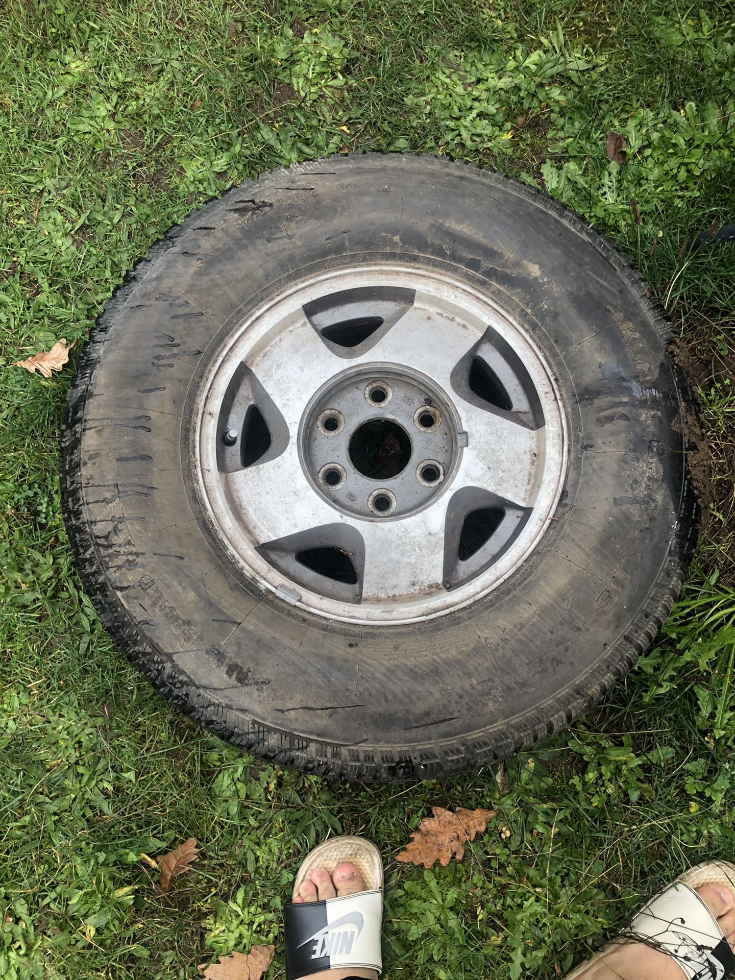 chevy truck wheels and rims snow tires set of 4