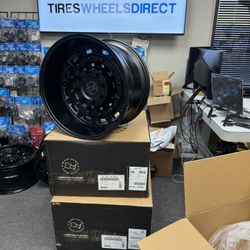 Black Rhino Arsenal 20x12 Offset -44 Bolt Pattern 8x180 Fits Chevrolet 2500 GMC Sierra Silverado 