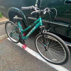 Women’s Huffy Bike