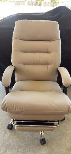Brand new leather chair