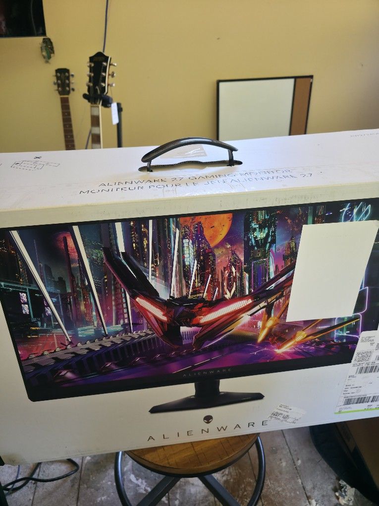 Alienware 27" QHD 1440p 180hz Gsync Freesync Gaming Monitor