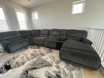 Reclining Sectional Couch With Chaise Cup Holder And USB Charging Port