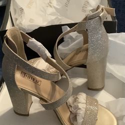 Golden Heels Beautiful…..New/ Will Trade For Something New