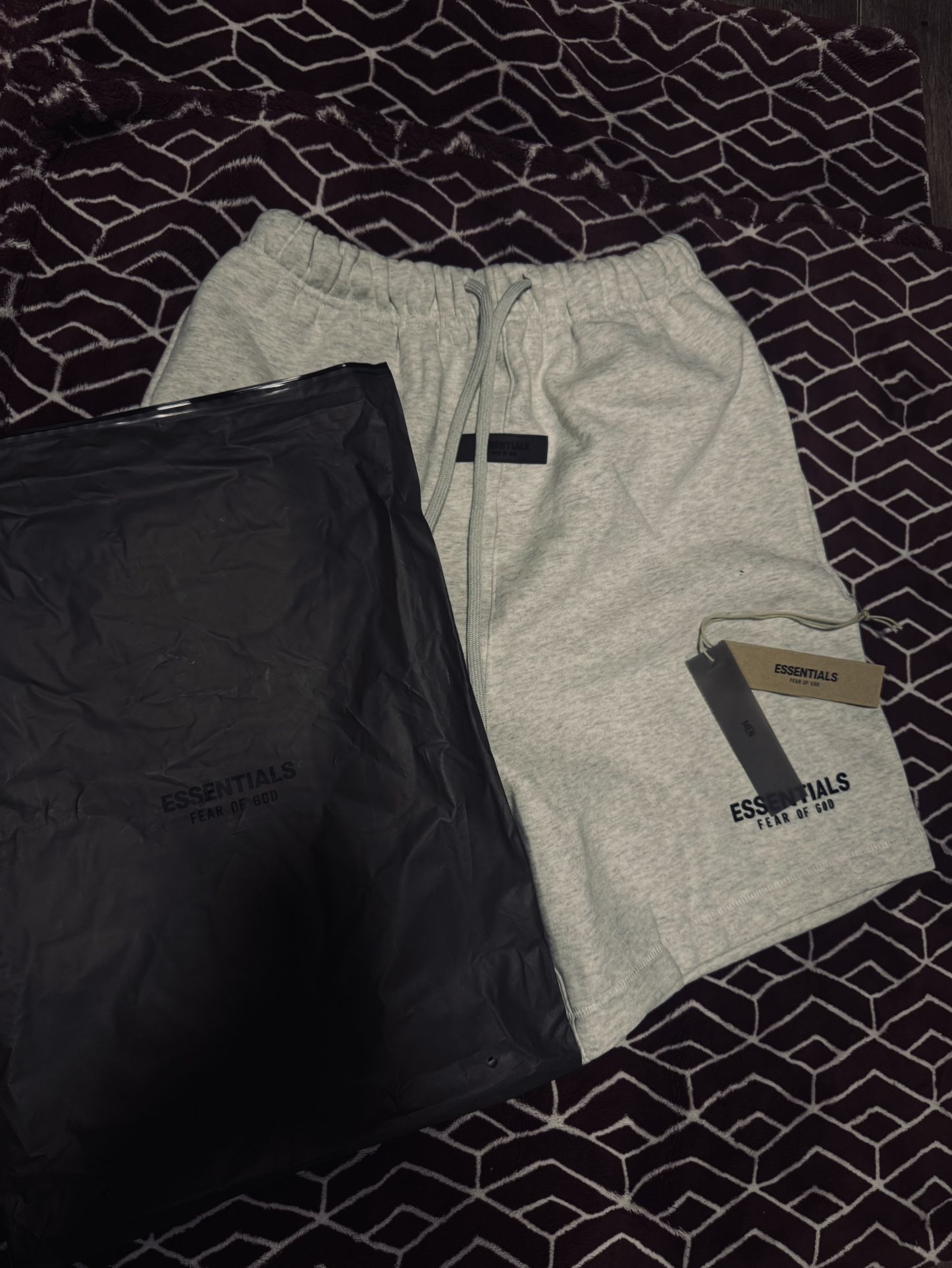 Essentials Shorts
