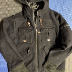 North Face Jacket (heavy Duty)