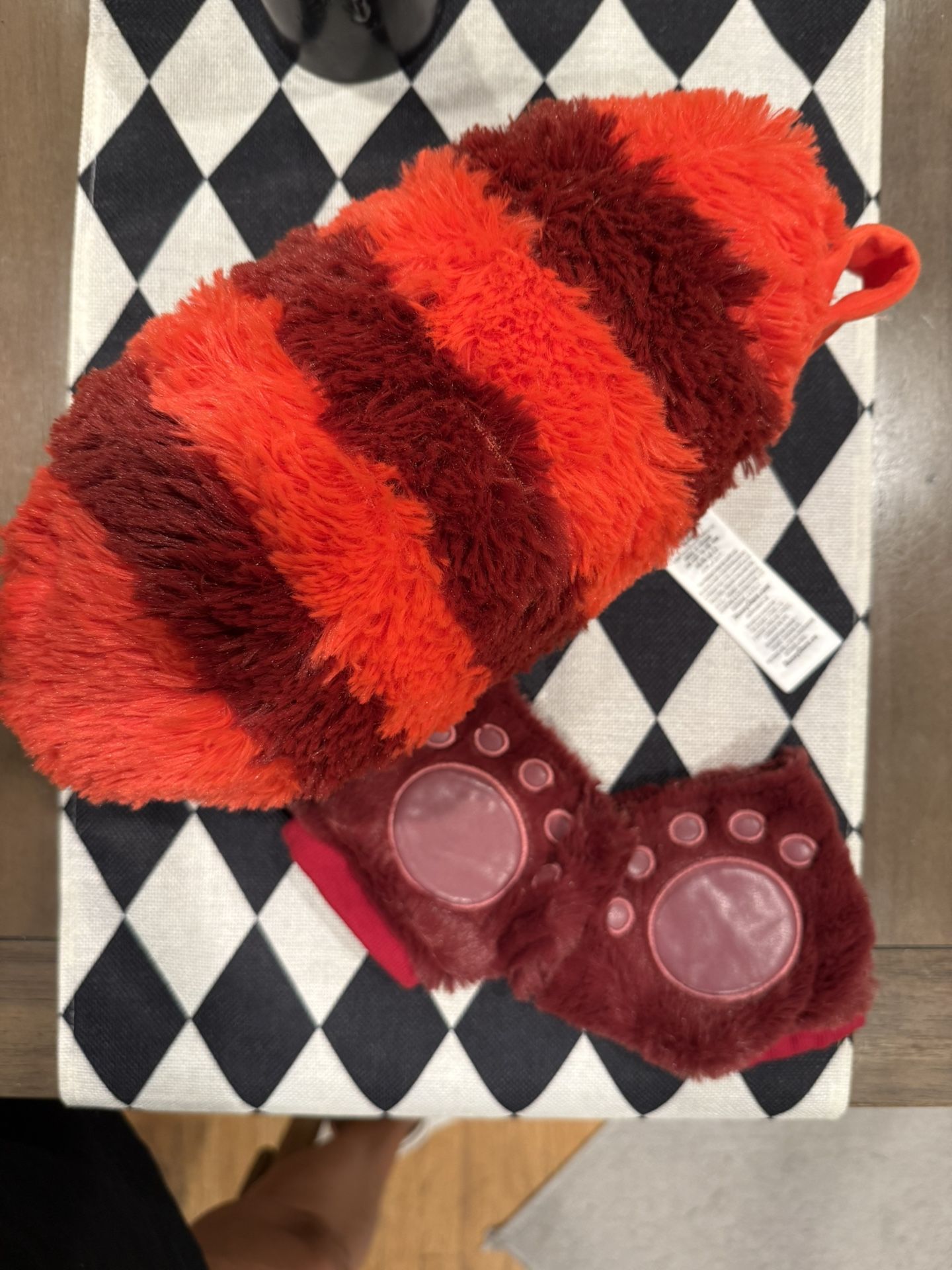 Turning Red Costume Accessories