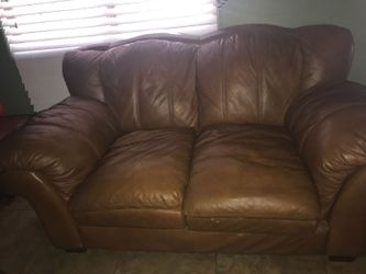 Couch and love set y ottman