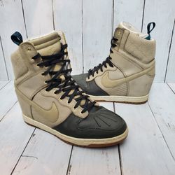 Nike Duckboot Wedge Sneakers Women's Size 8