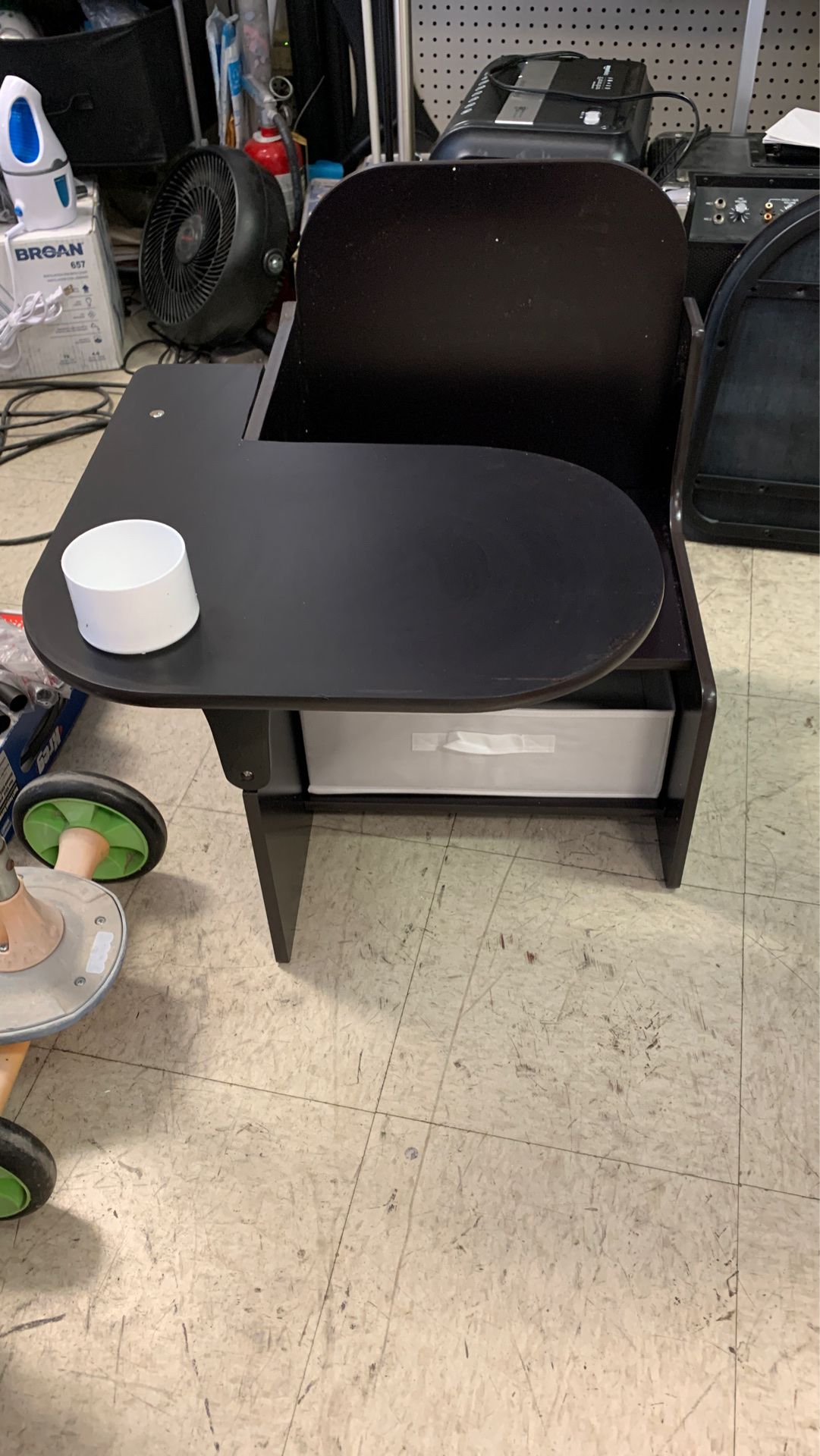 Delta student chair desk , brown— new!!