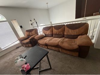 2 Couches with 2 recliners
