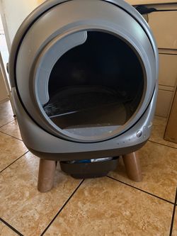 Automatic Cat Litter Box