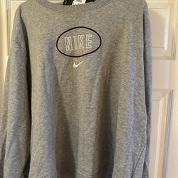 New Women’s Nike Sweatshirt 