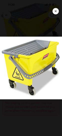 Rubbermaid commercial bucket