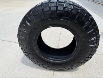 Used 4 x NITTO Ridge Grappler 35x11.50R17