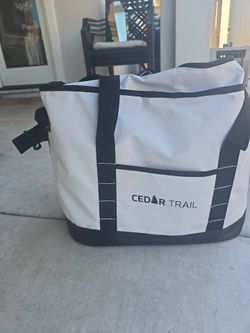 Cedar Trail Cooler
