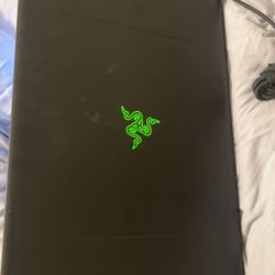 Razer Blade Pro 17 (2017) - Full HD - GTX 1060