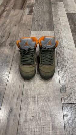 6.5y Air Jordan 5 retro kids shoe