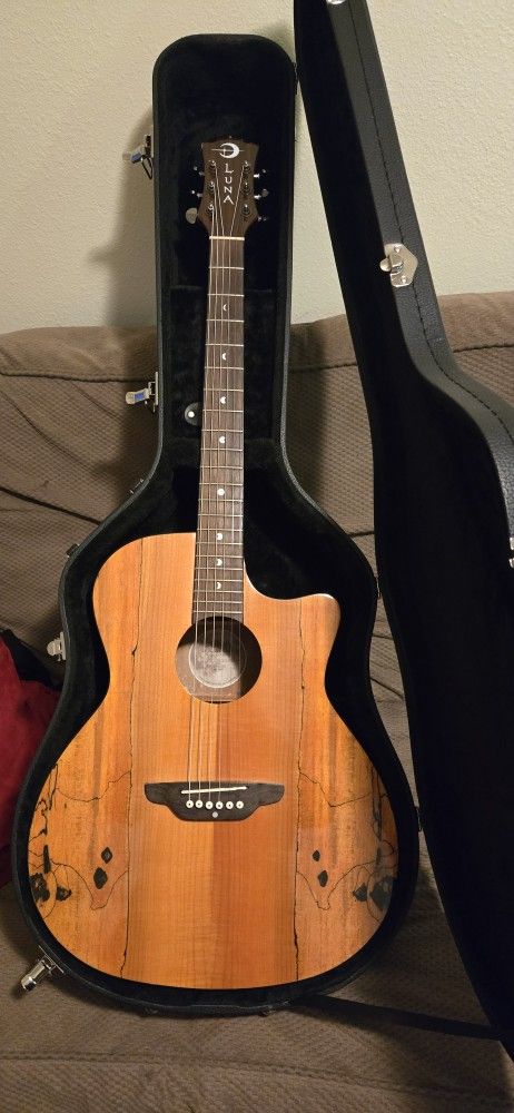 LUNA GYPSY Electro-Acoustic Guitar