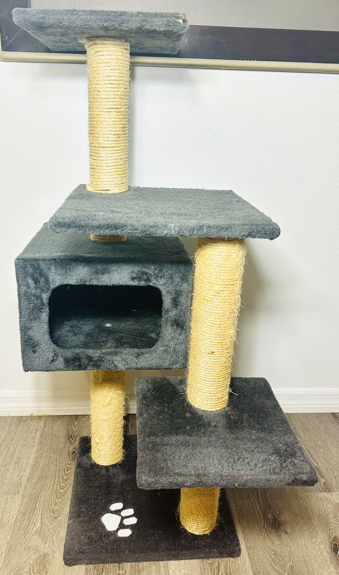 Cat Tower 3F7 (43in) 