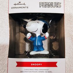 Hallmark Peanuts Snoopy Team USA Hallmark Ornament