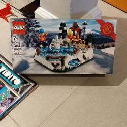 Lego Ice Skating Rink 40416