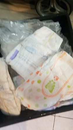 Bunch of diapers size 3