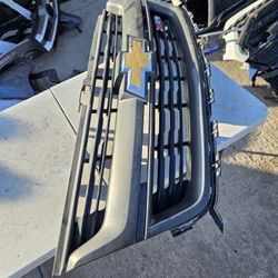 Chevy Colorado Grille Oem