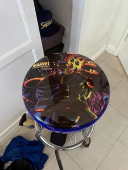 Arcade 1 up marvel super heroes Thanos stool