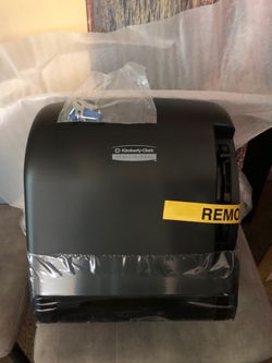 New paper towel dispenser