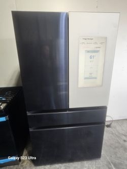 Samsung Black Stainless Steel Bespoke Counter Depth French Door Refrigerator With Family Hub