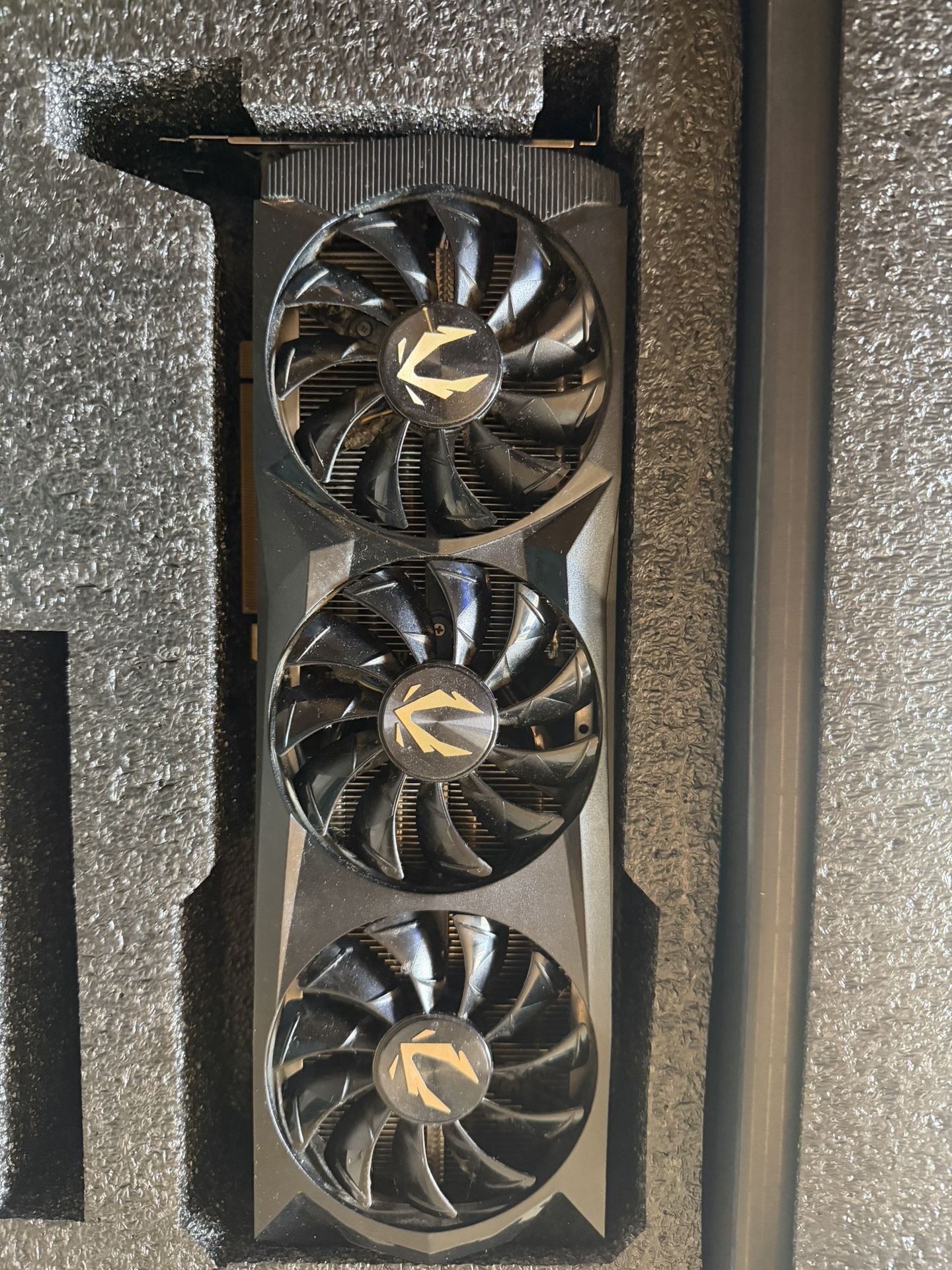 2080TI Zotac Edition And 32gb DDR4 3200mhz Ram