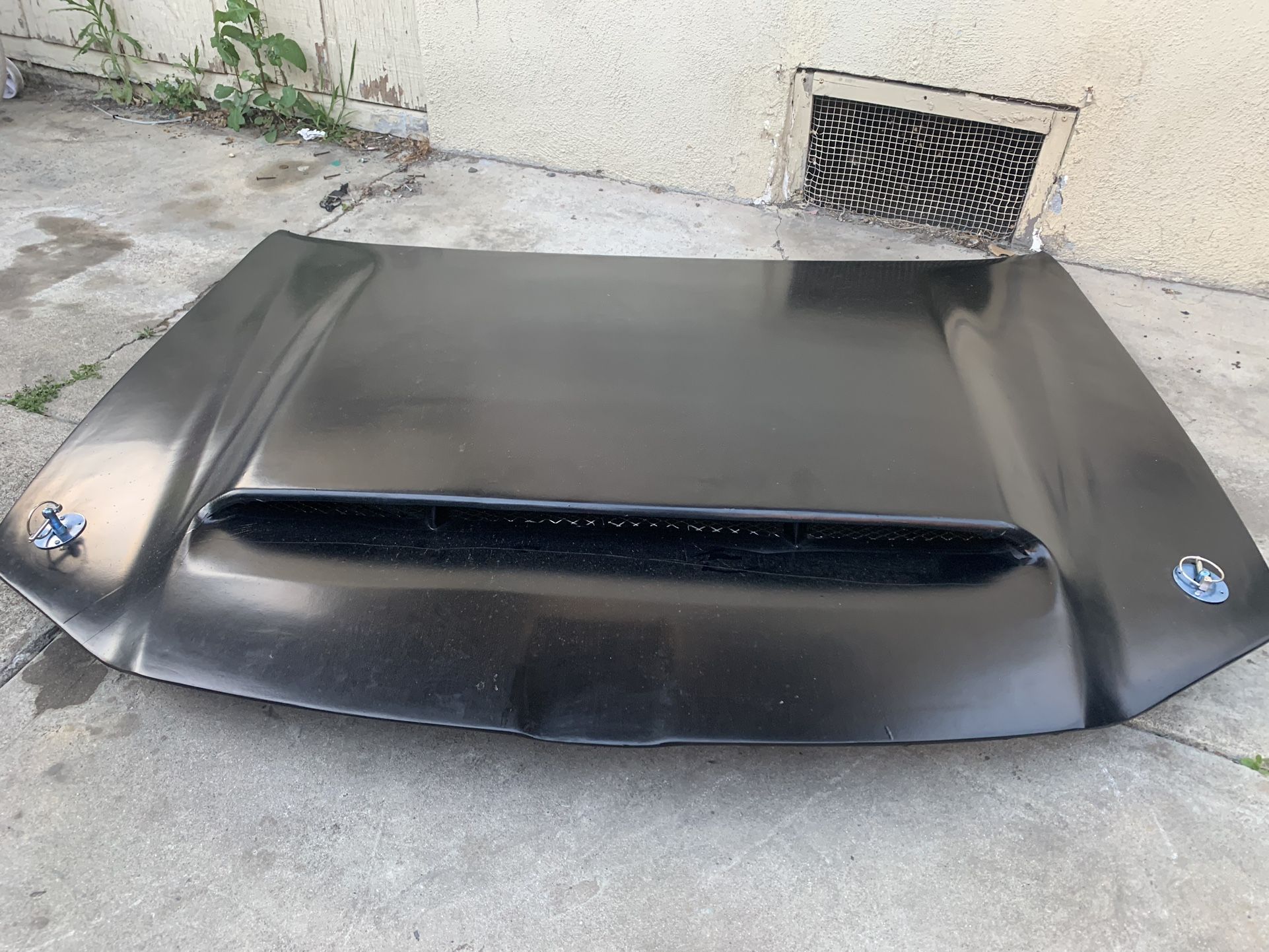 Demon style Hood For Chrysler 300