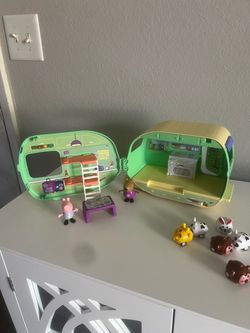 Peppa Pig Caravan Set