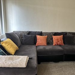 Sectional Couch 
