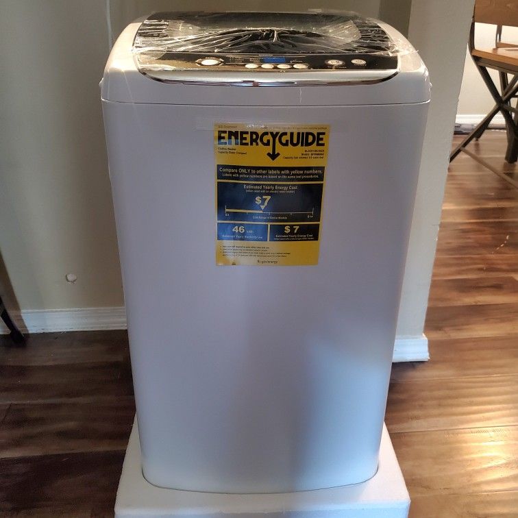 Portable Washing Machine Black And Decker 0.9 Cu.Ft. for Sale in San  Antonio, TX - OfferUp