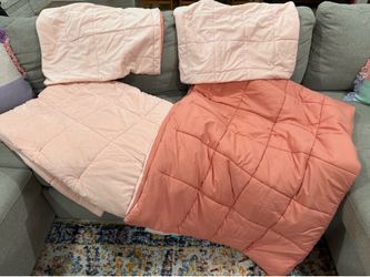 Coral-Blush Twin Comforter