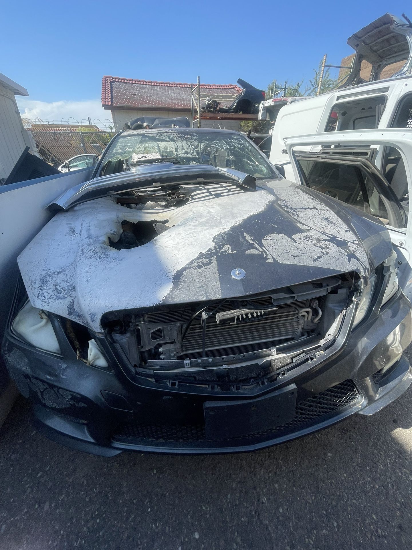 For Parts 2011 Mercedes E550