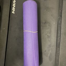 Non Slip Yoga Mat- Double Sided Comfort Foam, Durable Exercise Mat For Fitness, Pilates and Workout  (Purple)